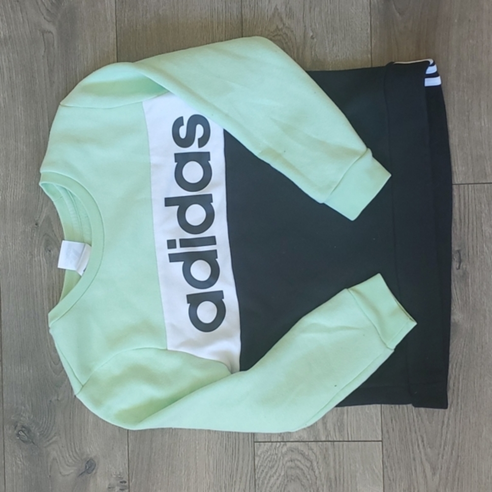 Adidas kids Crewneck sweater size 10-12